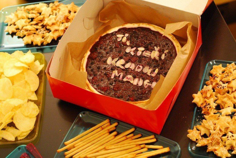 665488_10151159172532712_1615653614_o